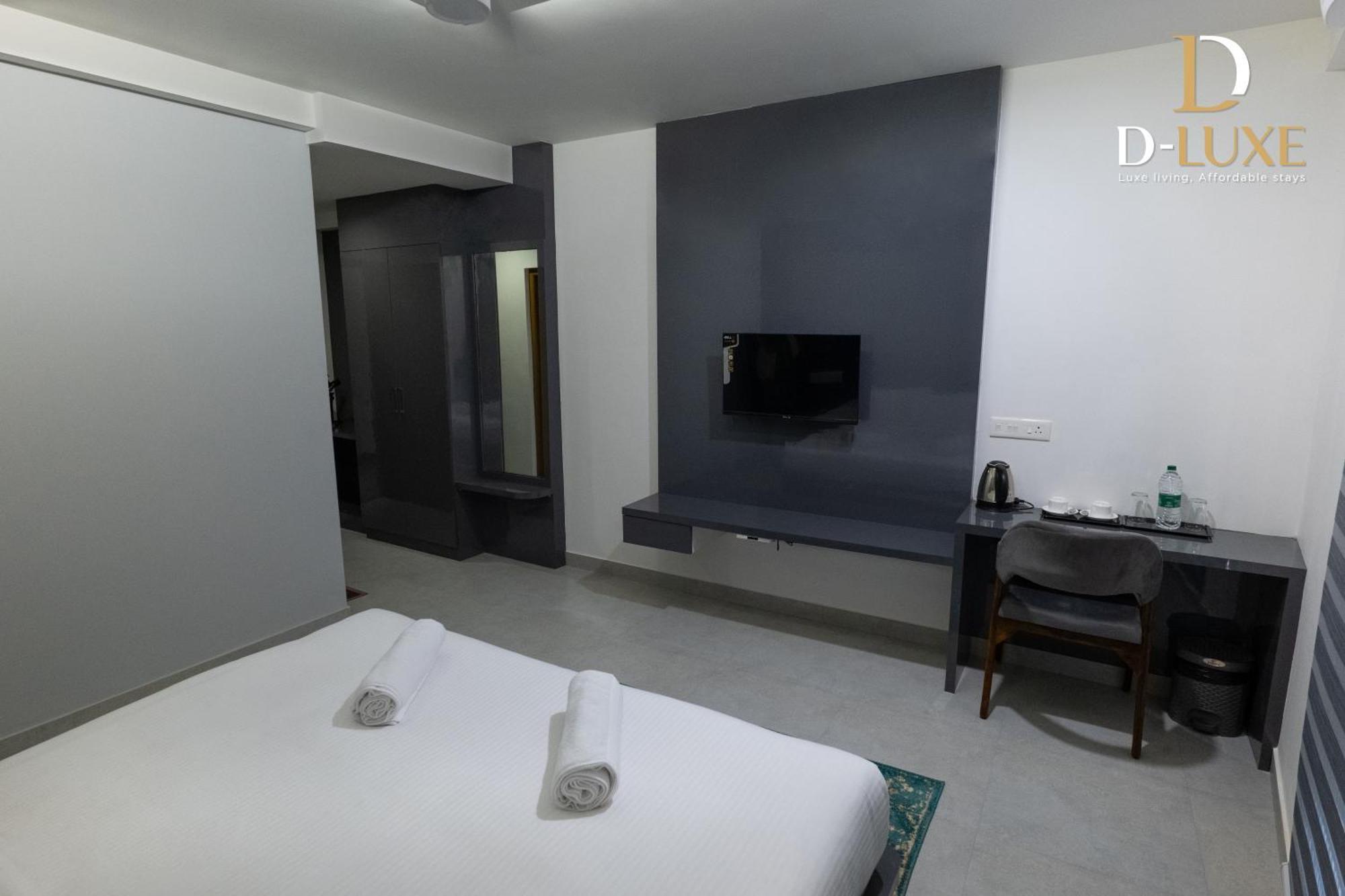 D-Luxe Hotel Kochi Dış mekan fotoğraf