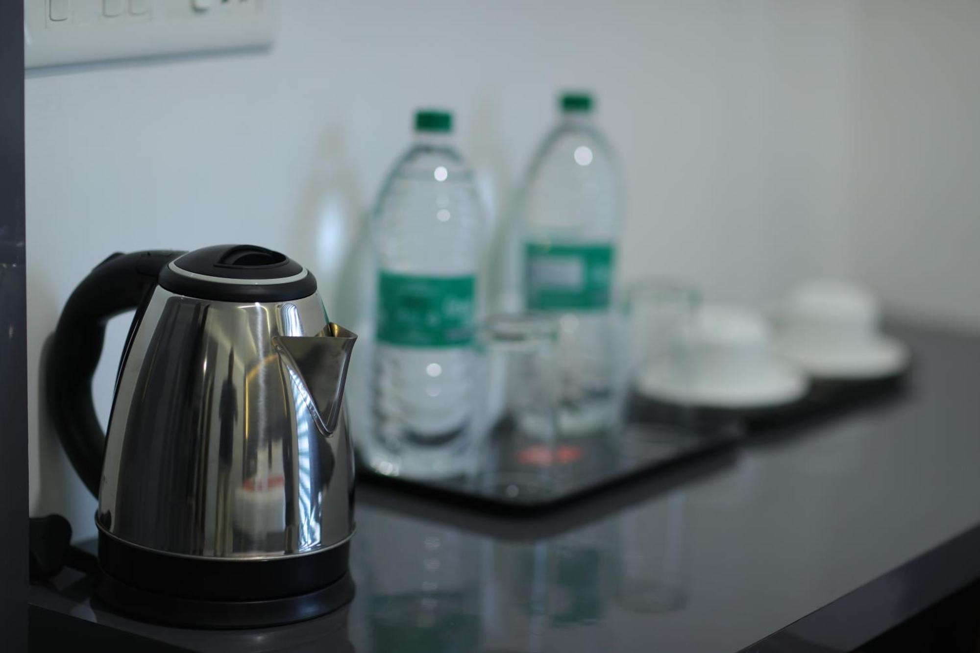 D-Luxe Hotel Kochi Dış mekan fotoğraf